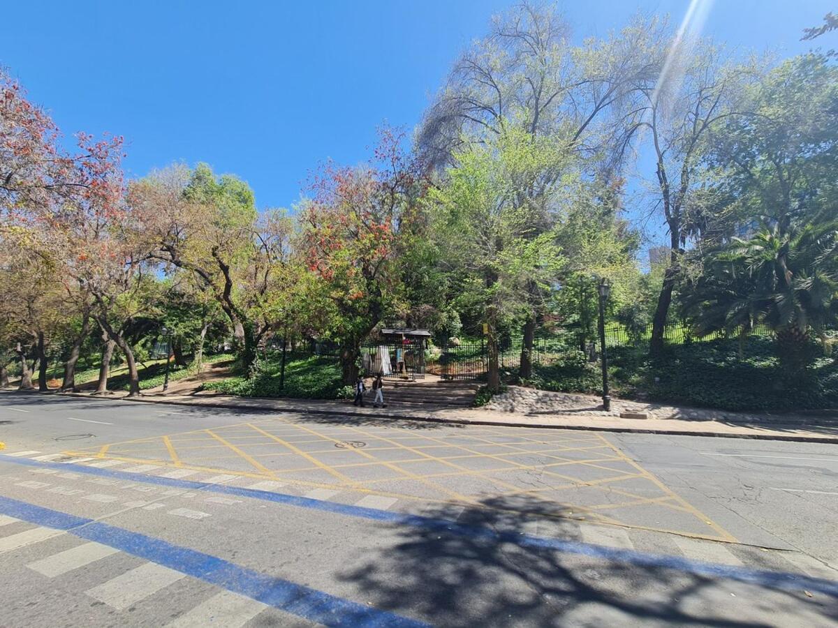 Oceana Suites Lastarria, En Cerro Santa Lucia Santiago Kültér fotó